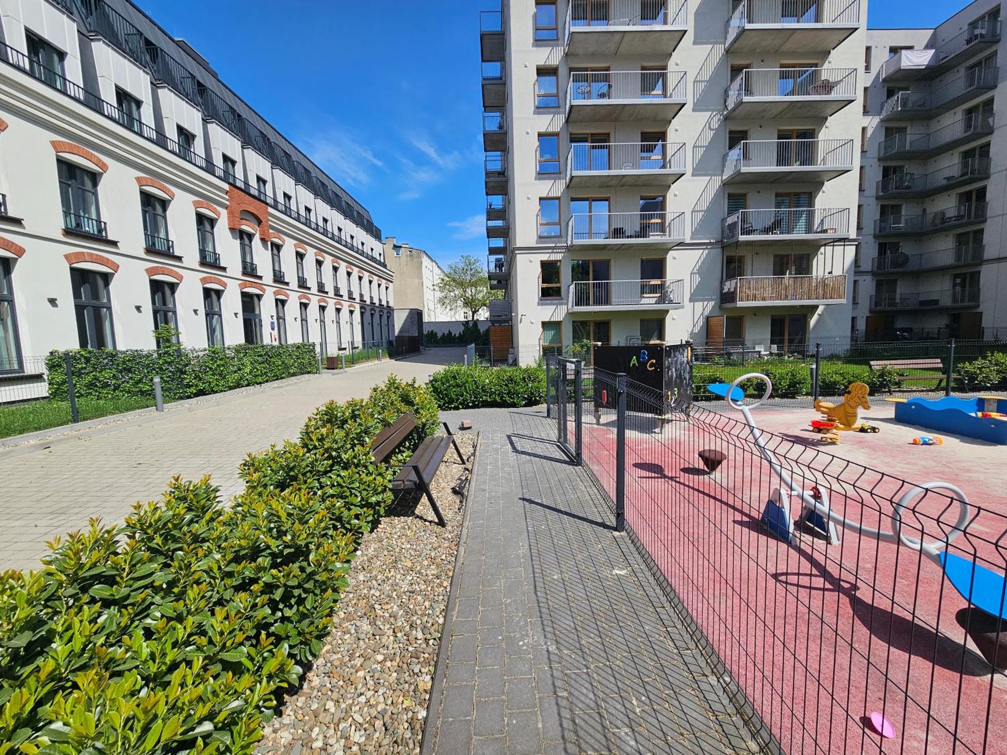 Apartament Przy Szkole Filmowej, Darmowy Parking Łódź Zewnętrze zdjęcie