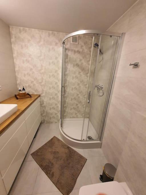 Apartament Przy Szkole Filmowej, Darmowy Parking Łódź Zewnętrze zdjęcie