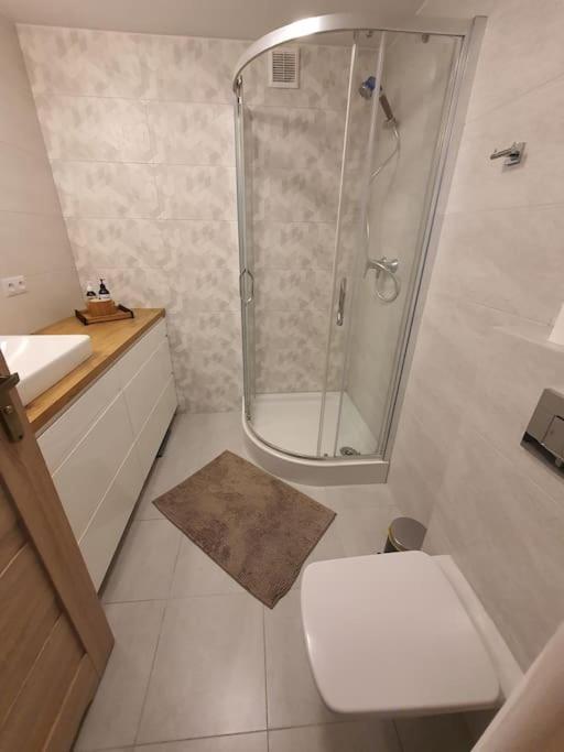 Apartament Przy Szkole Filmowej, Darmowy Parking Łódź Zewnętrze zdjęcie